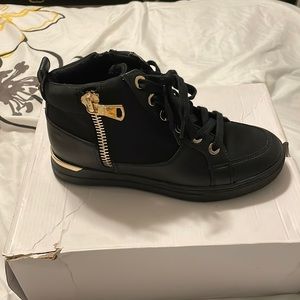 Black Aldo shoes
